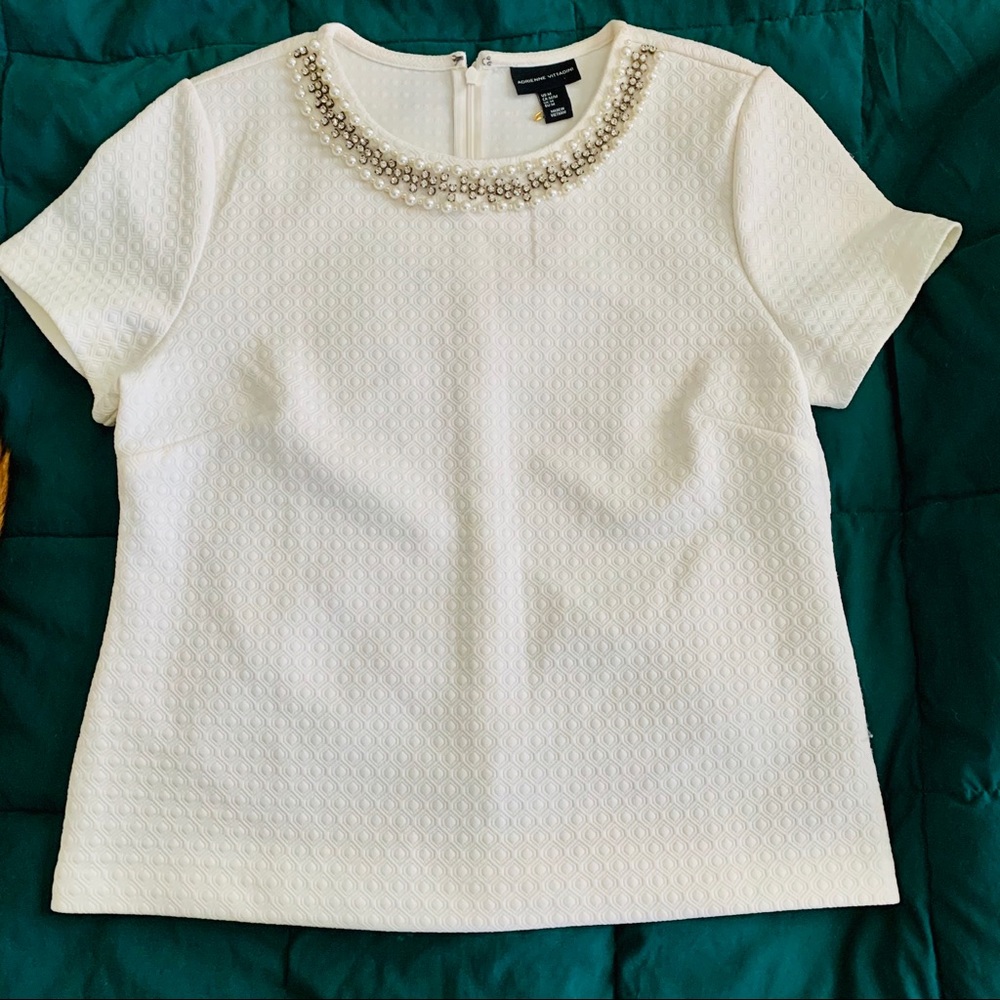 Adrienne Vittadini White Pearl Rhinestone blouse